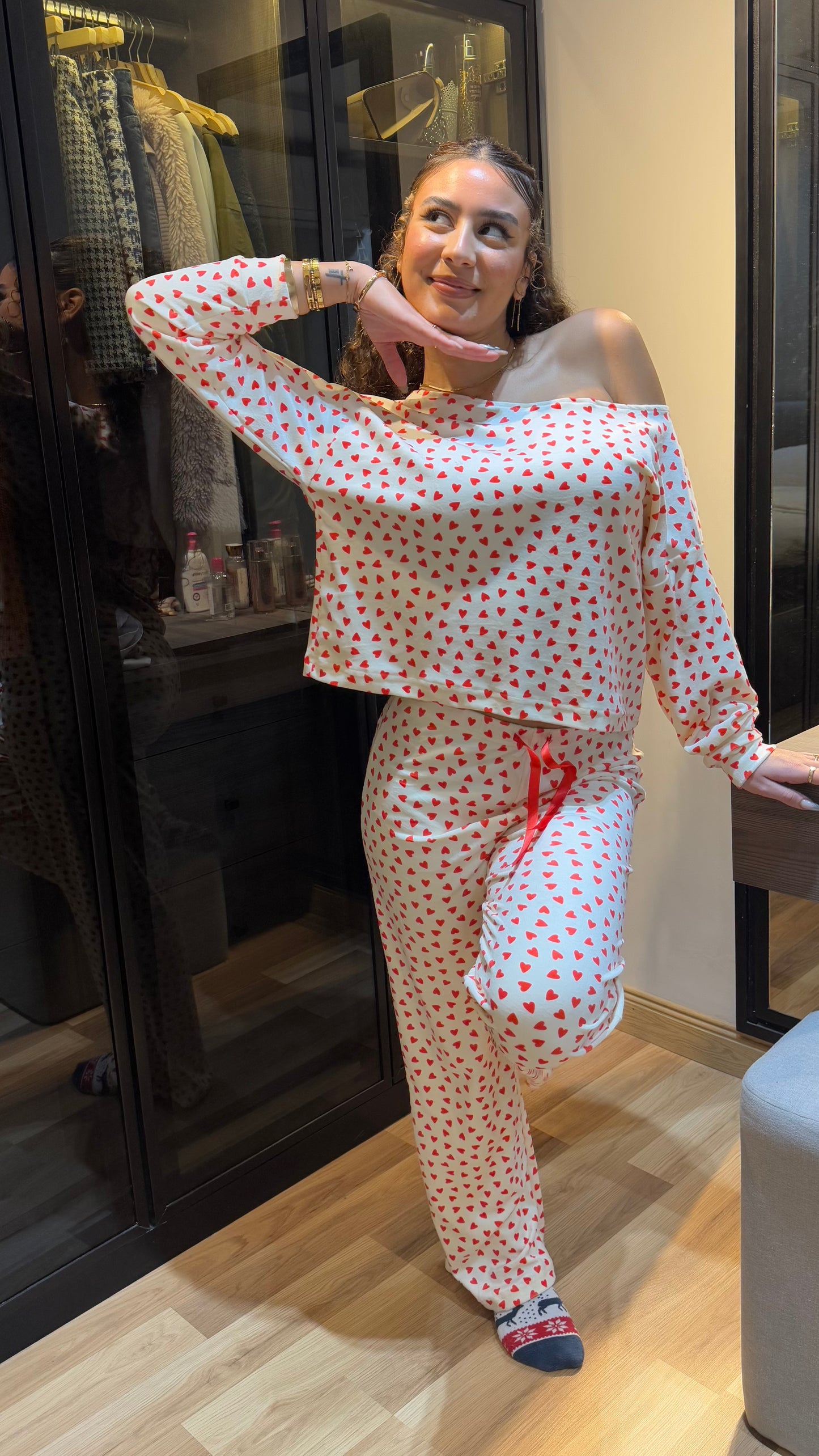 Red Hearts Off Shoulder - Velvet Pyjamas